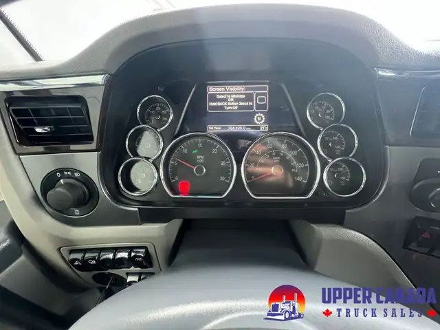 2015 Peterbilt 579 in Heavy Trucks in Saskatoon - Image 16