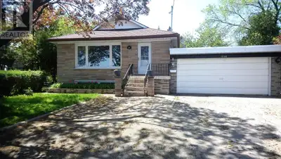 1596 WARDEN AVENUE Toronto (Wexford-Maryvale), Ontario