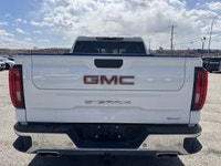 Shaw GMC Chevrolet Buick This particular low mileage 2023 GMC Sierra 1500 SLT Crew Cab Short Box 4x4... (image 5)