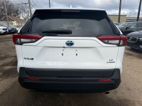 PLEASE NOTE: Any finance deals will have a $1,000 finance fee added to the sales price. 2024 Toyota... (image 5)