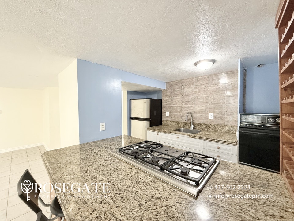 Spacious 2-Bedroom Basement Apartment in Scarborough 2