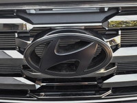*Low Mileage, Sunroof, Power Liftgate, Heated Seats, Heated Steering Wheel, Adaptive Cruise Control!... (image 8)