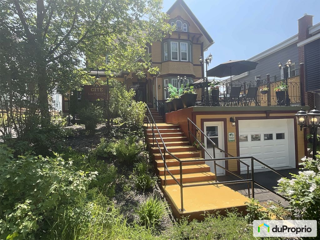 $699,000 - 3 Storey for sale in St-Damien-De-Buckland — photo 1