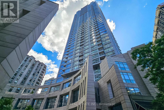 2406 - 2181 YONGE STREET Toronto (Mount Pleasant West), Ontario in Long Term Rentals in City of Toronto