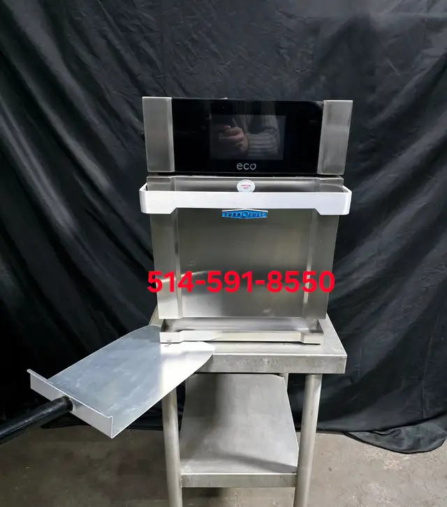 Turbochef Oven Brand New High Speed Oven / Four Micro-Onde  NEUF in Industrial Kitchen Supplies in City of Toronto - Image 2
