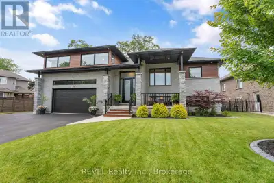 Looking for luxury living in a lavish neighbourhood with multi-generational versatility? We've got y...