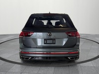 Step into luxury, performance, and premium European styling with this stunning 2022 Volkswagen Tigua... (image 4)