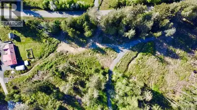 Visit REALTOR website for additional information. Lot 5 is priced $75K under assessed! Private 2.47a...