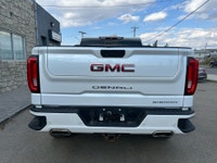 2019 GMC SIERRA DENALI NO ACCIDENTS, NO CLAIMS WITH ALL SERVICES UP TO DATE! QualiTee Motors offers... (image 5)