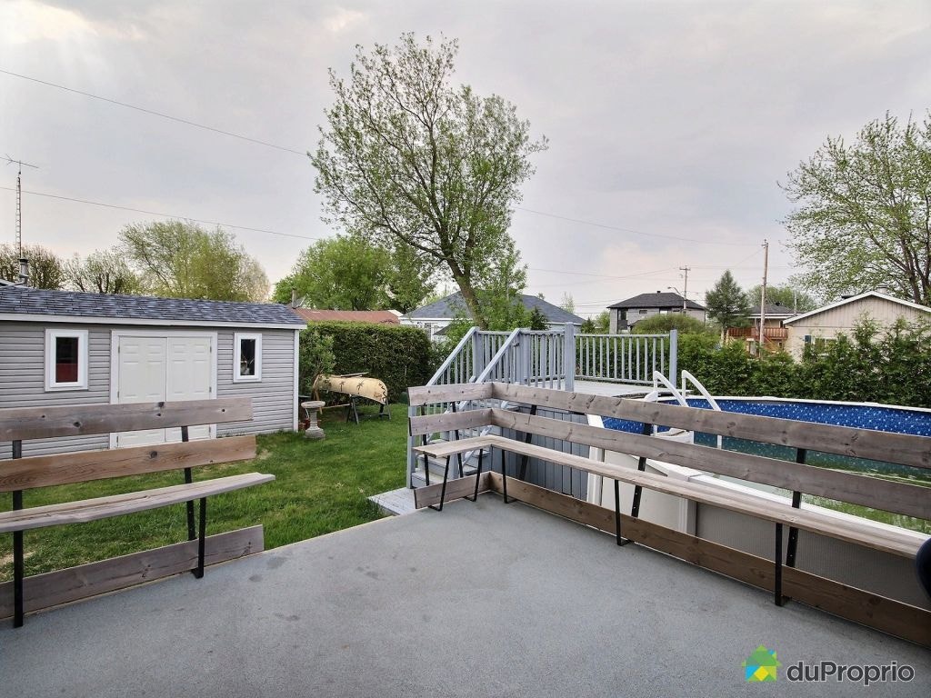 $750,000 - 2 Storey in St-Jean-sur-Richelieu (St-Athanase) — photo 1