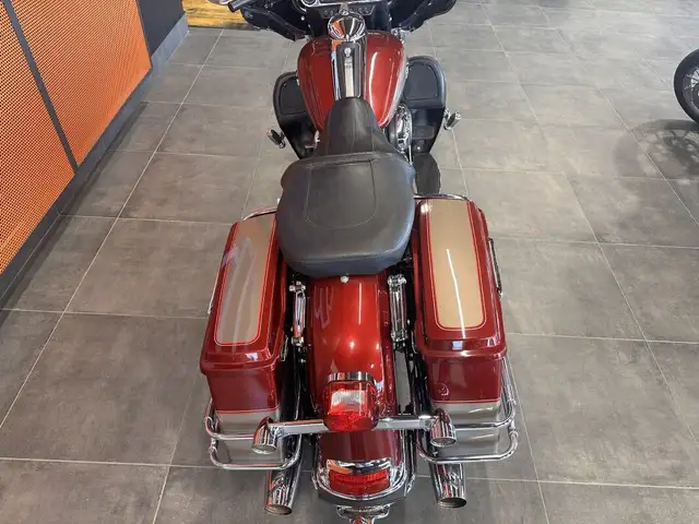 2009 Harley-Davidson Electra Glide Ultra Classic in Street, Cruisers & Choppers in Grande Prairie - Image 13