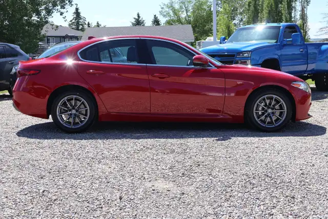 2017 Alfa Romeo Giulia579217427090657285
