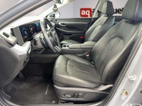 * HYUNDAI SONATA PREFERRED-TREND AWD 2025 - BAS KILOMÉTRAGE - TOIT PANORAMIQUE Une berline 2025 qui... (image 9)