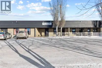 Extremely well-built strip mall located in the welcoming community of Bassano, Southern Alberta. The...