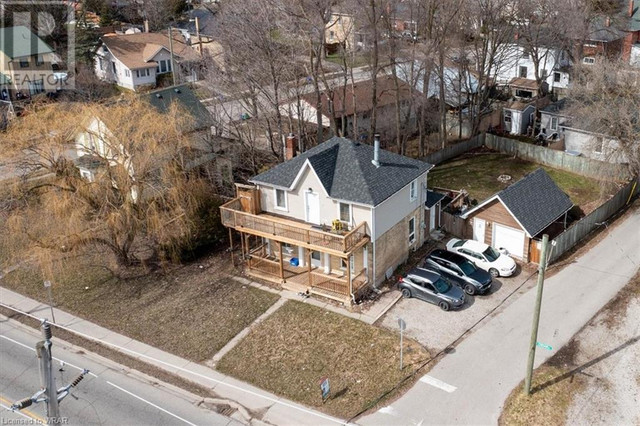 94 CEDAR Street Cambridge, Ontario in Houses for Sale in Cambridge - Image 2