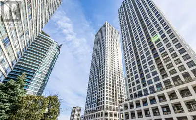 1705 - 30 ELM DRIVE W Mississauga (City Centre), Ontario