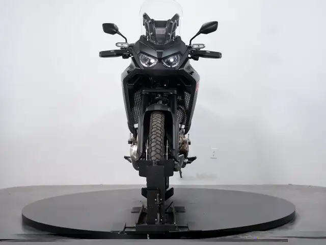 2025 Honda AFRICA TWIN CRF1100S in Street, Cruisers & Choppers in Kelowna - Image 9