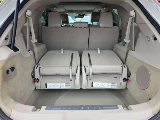 2012 Lincoln MKT 7 Passanger AWD568795651942666245