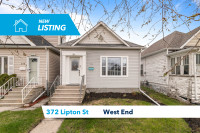 Perfect starter home in West End-  LOTS of upgrades