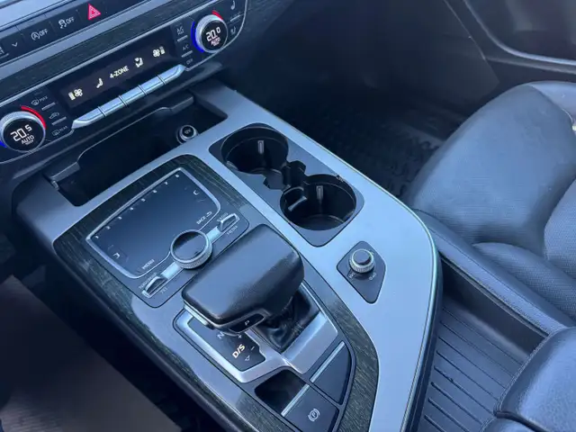 2017 Audi Q7 Technik5823838807090995228