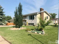 Homes for Sale in Vegreville, Alberta $320,000