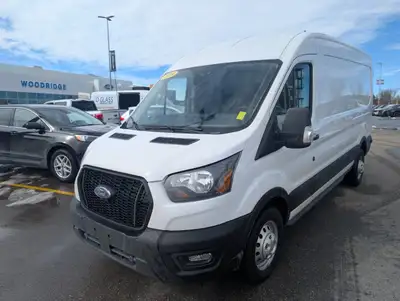 Ford Co-Pilot360, Remote Keyless Entry, Hill Start Assist, Lane Keep Assist, Streaming Audio! This 2...