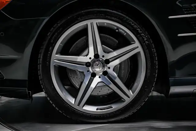 2013 Mercedes-Benz SL-Class SL 550 ROADSTER V8 429HP |AIRSUSPENS in Cars & Trucks in City of Toronto - Image 17