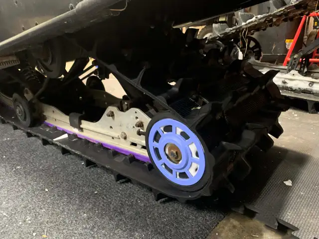 KIDS.ADULT.SLEDS.READ.BELOW.CALL.780.240.9380 in Snowmobiles in Edmonton - Image 6