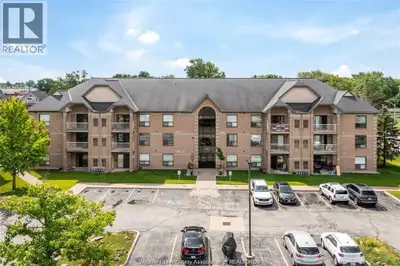 Spacious and open concept layout in this two bedroom, two bathroom suite with ensuite and in unit la...