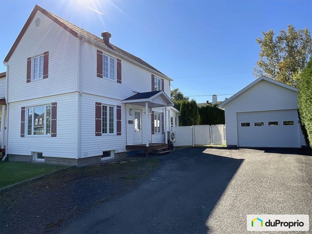 $337,000 - Semi-detached for sale in Jonquière (Arvida) — photo 1