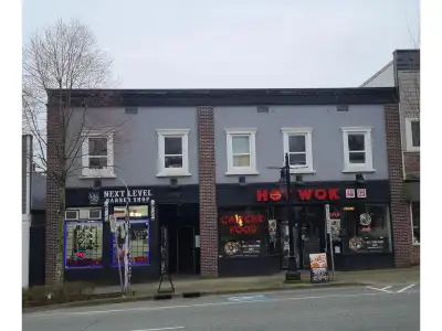 Prime Mixed-Use Investment Opportunity in the Heart of Downtown Mission! This versatile 7,344 sq. ft...