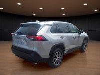 Price includes $1,000 finance credit. Price does not include fees or taxes. Experience the 2021 Toyo... (image 4)