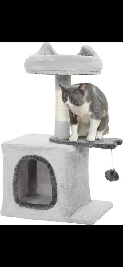 BNIB PRICE IS FIRM - 28" Cat Tower for Indoor Kittens with Plush, View more