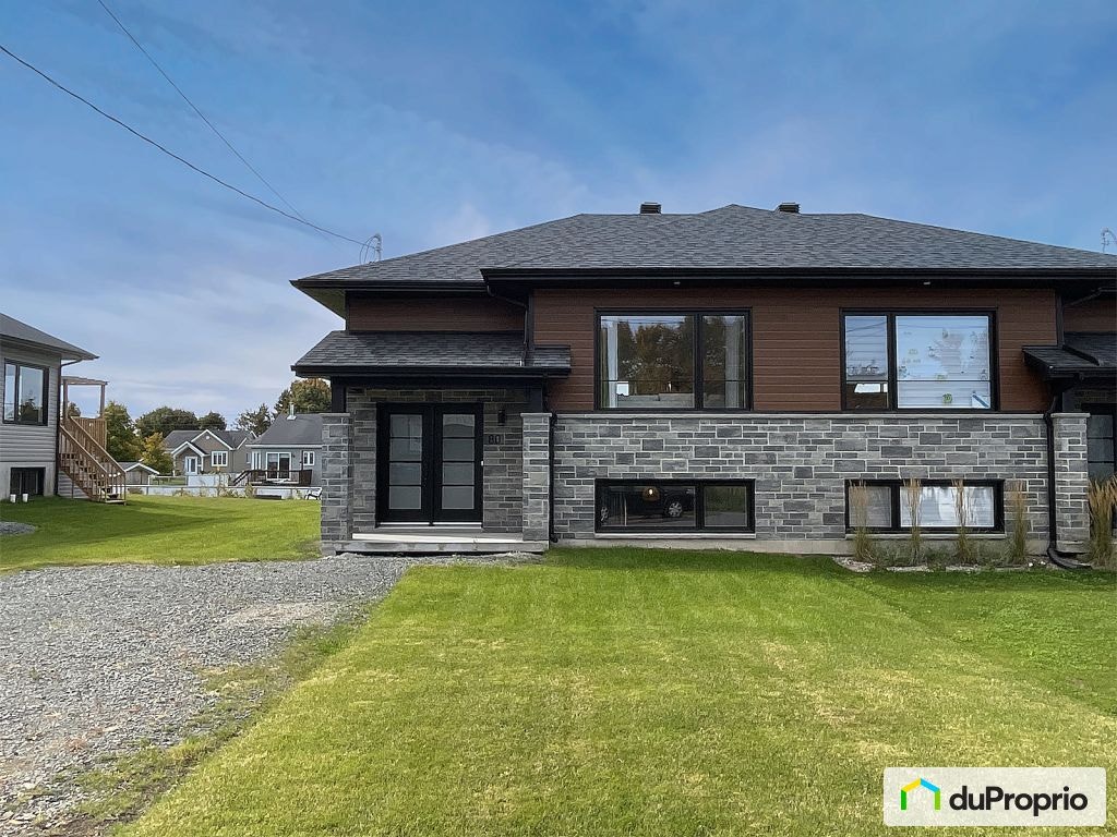 $349,500 - Semi-detached for sale in St-Gervais — photo 1