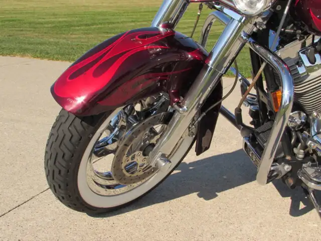 2002 Harley-Davidson FLHRSE - CVO Road King in Sport Touring in Leamington - Image 15
