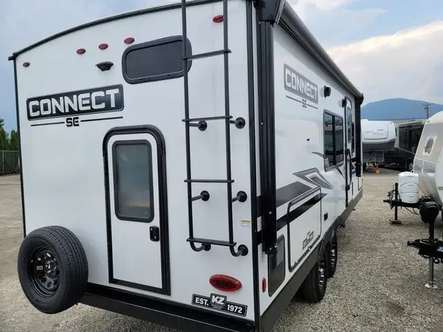 2023 K-Z Connect® SE C210MBKSE in Travel Trailers & Campers in Penticton - Image 6