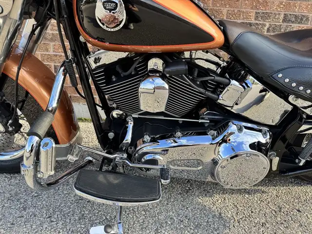 2008 Harley-Davidson Heritage Softail Classic **105th ANNIVERSAR in Street, Cruisers & Choppers in Markham / York Region - Image 39