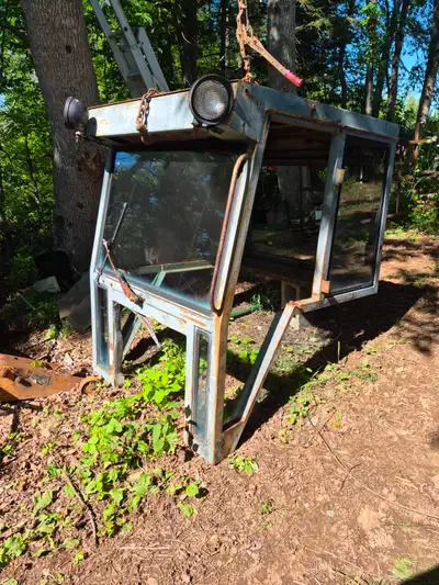 Selling tractor cab