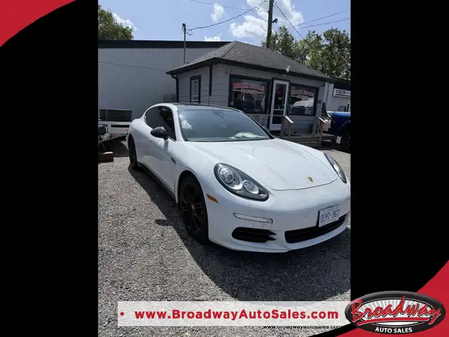 2016 Porsche Panamera ALL-WHEEL DRIVE 4-TYPE-MODEL 4 PASSENGER 3