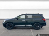 Four Wheel Drive,Dual Moonroof,Panoramic Roof,Generic Sun/Moonroof,Power Steering,4-Wheel Disc Brake... (image 2)