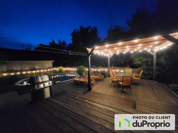 $995,000 - 2 Storey for sale in McMasterville — photo 2