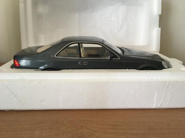Mercedes Benz 600 SEC coupe diecast model car scale 1:18 in Toys & Games in Red Deer - Image 3