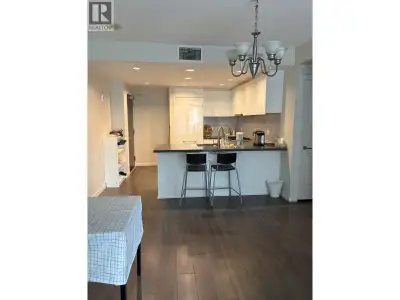 Polygon highrise offer 2 bedrooms 2 bathroom,living room, kitchen ,1 parking 1 locker, exercise room...