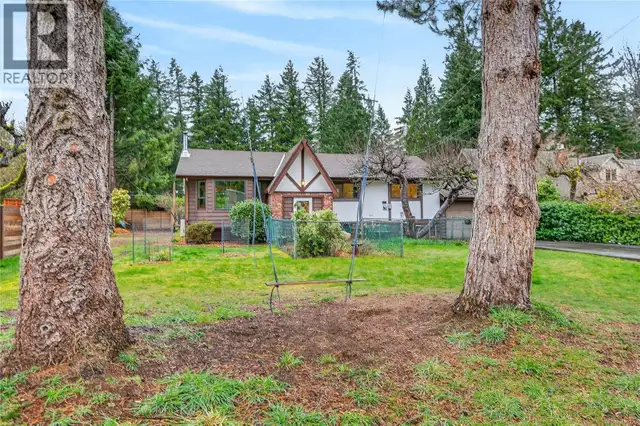 1516 Balsam Ave Comox, British Columbia in Houses for Sale in Comox / Courtenay / Cumberland - Image 32