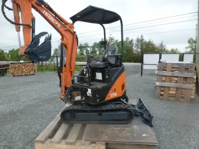 LEGEND EQUIPMENT 2013 Hitachi zx17U-2 Mini Excavator 1750 Hours Swing Boom NEW Battery 3ft. 1inch St...