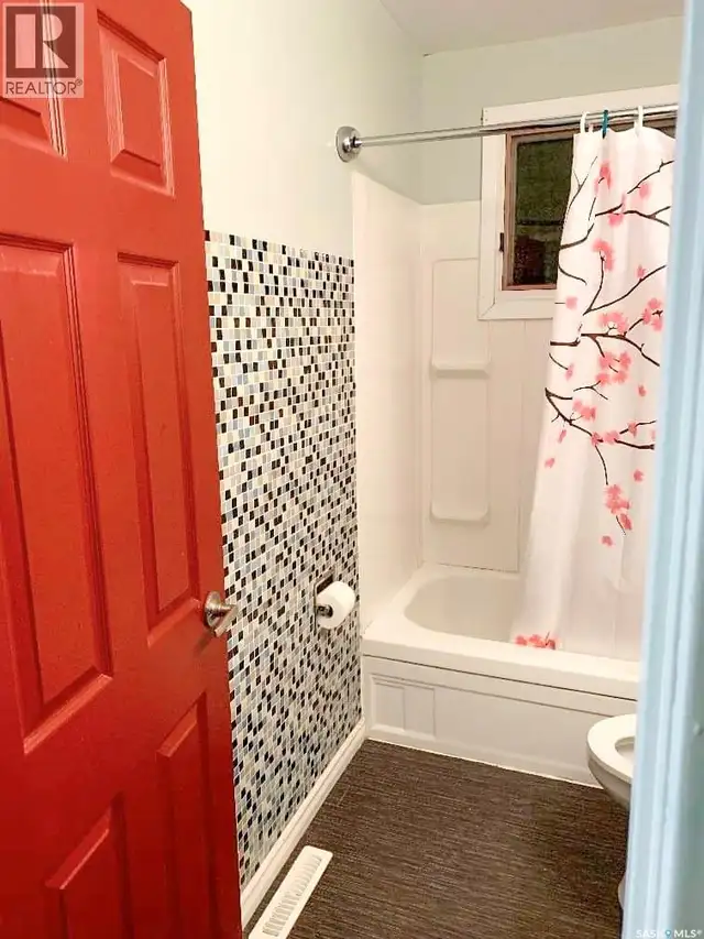 202 Yorkton AVENUE Theodore, Saskatchewan in Houses for Sale in Saskatoon - Image 9