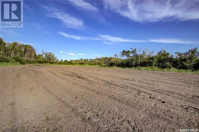 2.98 AC Titled Lot 5 Kipabiskau Lake Area Pleasantdale Rm No. 39 in Land for Sale in Saskatoon - Image 8