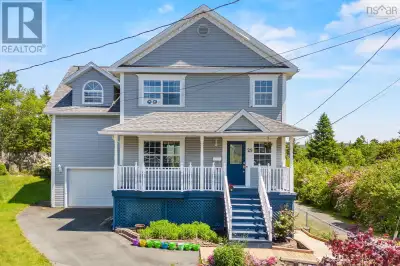 An extraordinary residence nestled in one of Bedfords most desirable area's. Offering a rare combina...