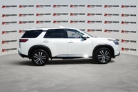 Embark on your next adventure with the 2025 Nissan Pathfinder Platinum, a sophisticated sport utilit... (image 6)