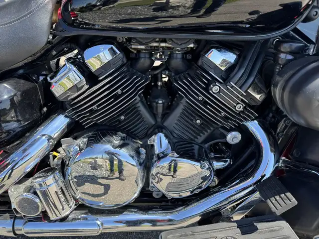2009 Yamaha Royal Star Venture in Street, Cruisers & Choppers in Kitchener / Waterloo - Image 18